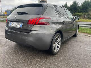 PEUGEOT 308 usata, con Alzacristalli elettrici