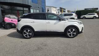 PEUGEOT 3008 usata, con Airbag laterali