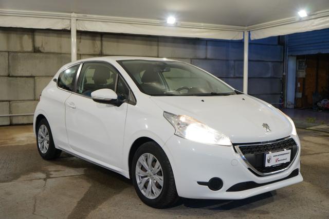 PEUGEOT 208 usata, con Alzacristalli elettrici