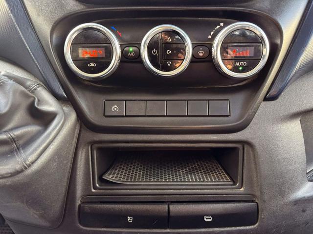 IVECO Daily usata, con Autoradio digitale