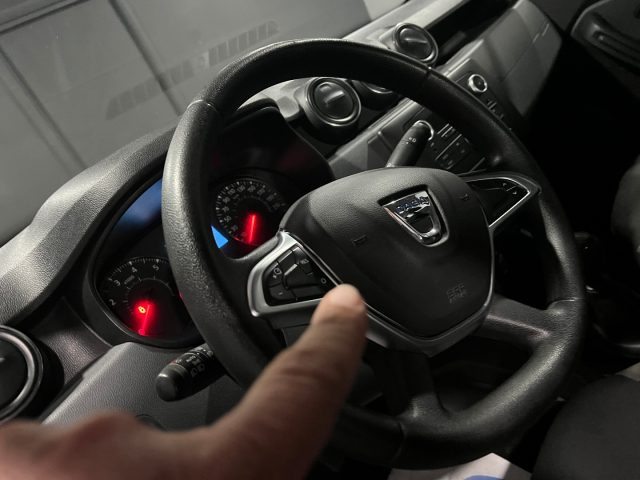 DACIA Duster usata, con Climatizzatore