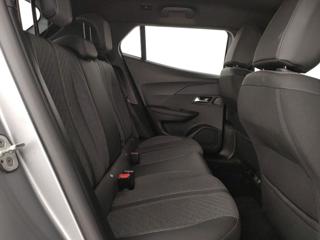PEUGEOT 2008 usata, con Sedile posteriore sdoppiato