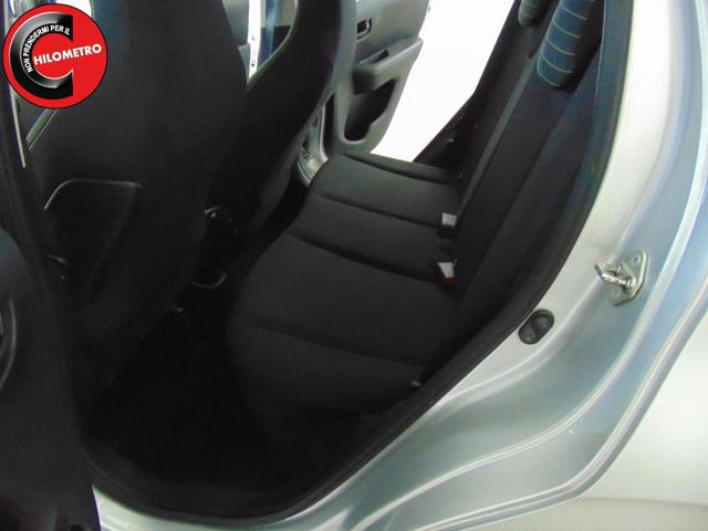 PEUGEOT 108 usata, con Autoradio