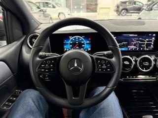MERCEDES-BENZ B 180 usata, con Fari LED