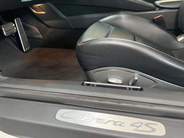 PORSCHE 911 usata 16