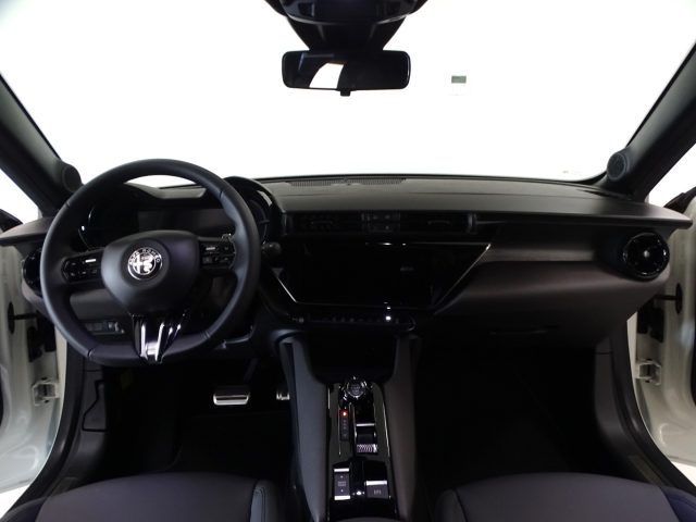 ALFA ROMEO Junior usata, con Portellone posteriore elettrico