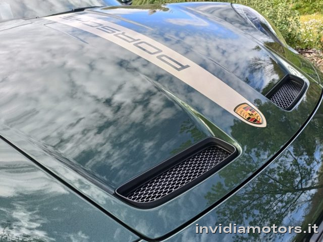 PORSCHE 992 usata, con Fari LED