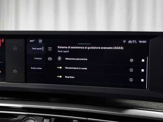 PEUGEOT 3008 usata, con Sensori di parcheggio posteriori