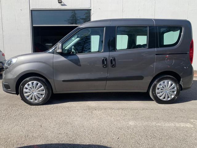 FIAT Doblo usata, con Sedile posteriore sdoppiato