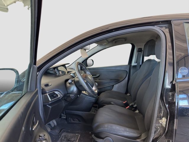 LANCIA Ypsilon usata 11