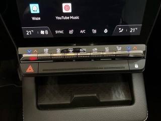 RENAULT Megane usata, con Sensori di parcheggio posteriori