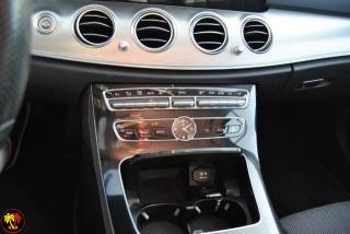 MERCEDES-BENZ E 220 usata, con Sedile posteriore sdoppiato