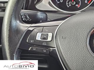 VOLKSWAGEN Golf usata, con Volante multifunzione