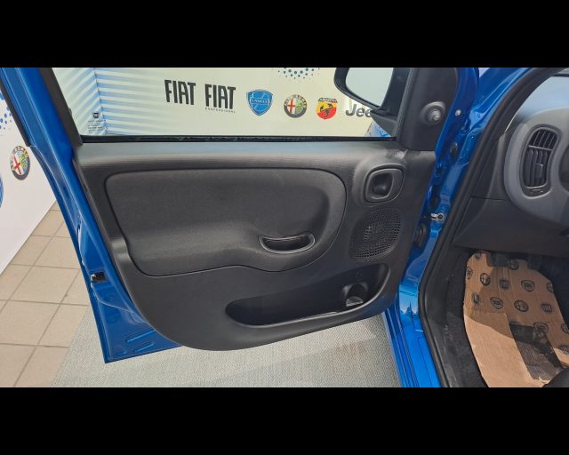 FIAT New Panda usata 22