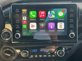 TOYOTA Hilux usata, con USB
