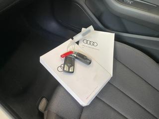 AUDI A4 usata, con Park Distance Control