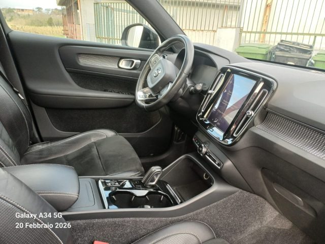 VOLVO XC40 usata, con Autoradio