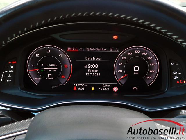AUDI Q7 usata, con Sensori di parcheggio anteriori