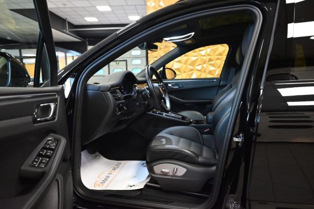 PORSCHE Macan usata 8