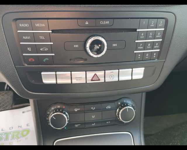 MERCEDES-BENZ B 200 usata, con Specchietti laterali elettrici