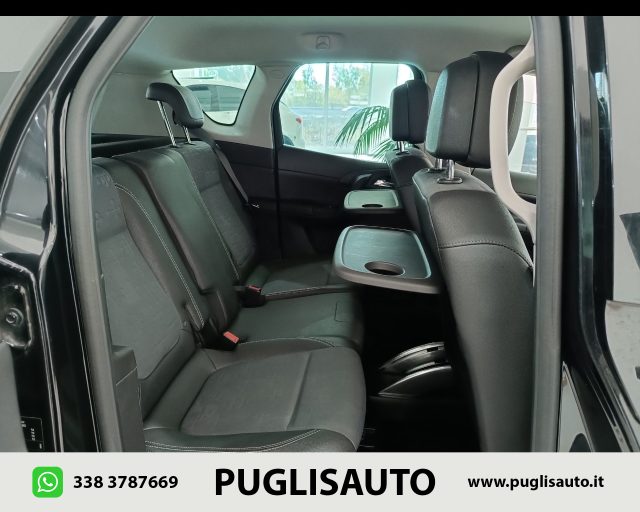 OPEL Meriva usata, con Sedile posteriore sdoppiato