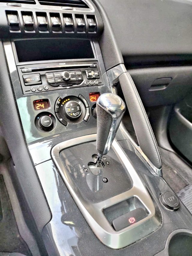 PEUGEOT 3008 usata, con Specchietti laterali elettrici