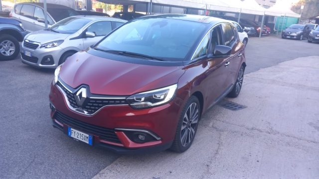 RENAULT Scenic usata, con Airbag