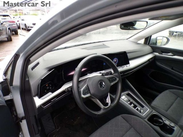 VOLKSWAGEN Golf Variant usata, con Autoradio