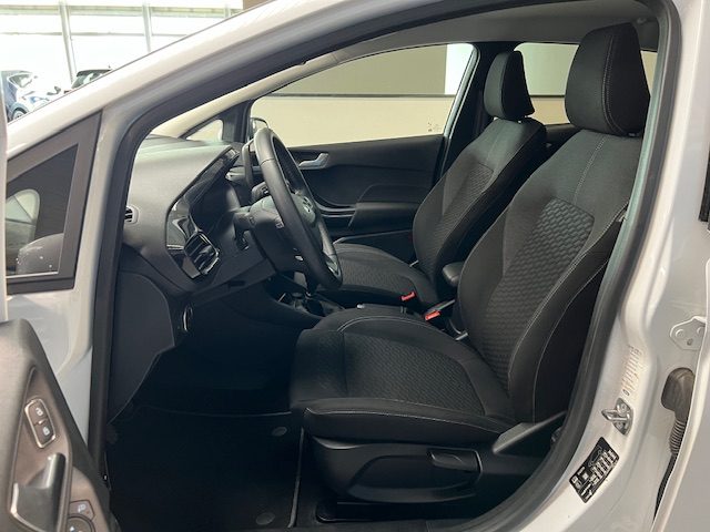 FORD Fiesta usata, con Boardcomputer