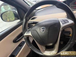 LANCIA Ypsilon usata, con Sedile posteriore sdoppiato