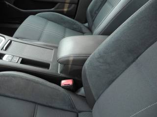 VOLKSWAGEN Passat Alltrack usata, con Android Auto