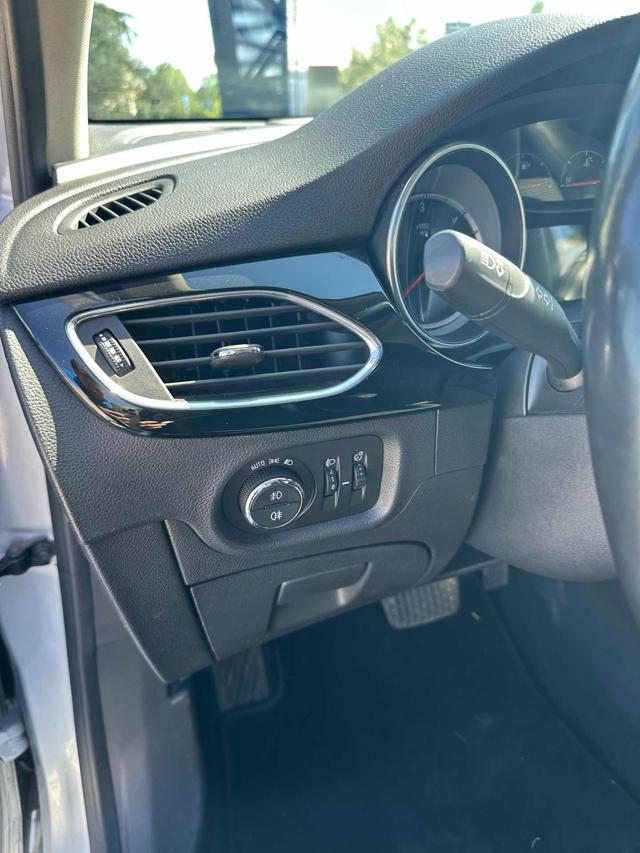 OPEL Astra usata, con Fendinebbia