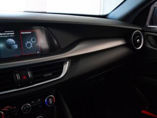 ALFA ROMEO Stelvio usata, con Tetto panorama