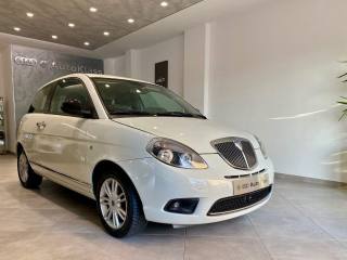 LANCIA Ypsilon usata, con Airbag laterali