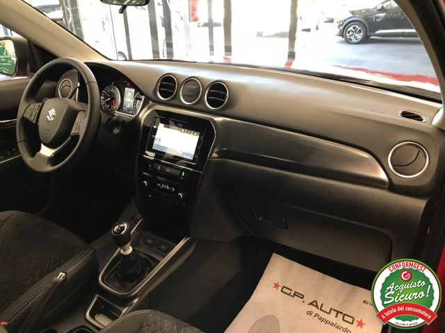SUZUKI Vitara usata, con Touch screen