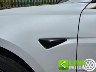 TESLA Model 3 usata, con Isofix