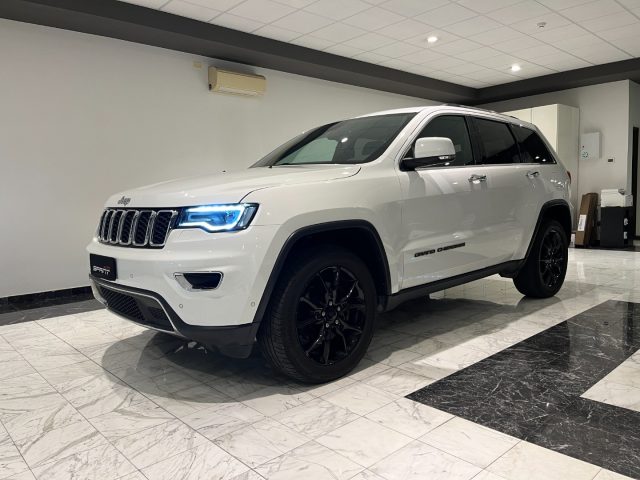 JEEP Grand Cherokee usata, con Autoradio