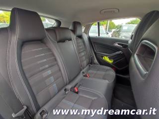 MERCEDES-BENZ CLA 200 usata, con Fendinebbia
