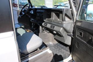 LAND ROVER Defender usata 12