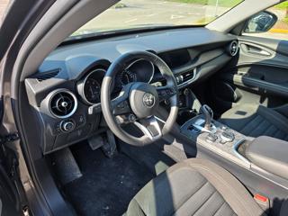 ALFA ROMEO Stelvio usata, con Chiusura centralizzata