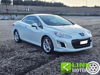 PEUGEOT 308 usata, con Airbag
