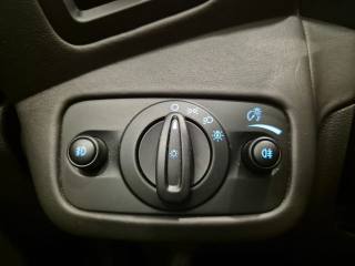 FORD Kuga usata, con Autoradio digitale