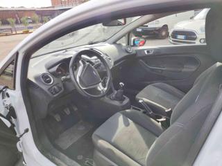 FORD Fiesta usata, con ESP