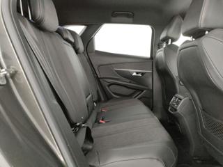 PEUGEOT 3008 usata, con USB