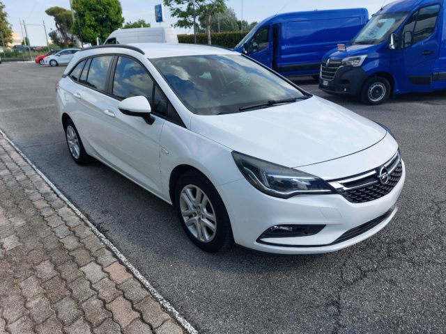OPEL Astra usata, con Airbag