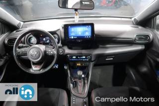 TOYOTA Yaris usata 6