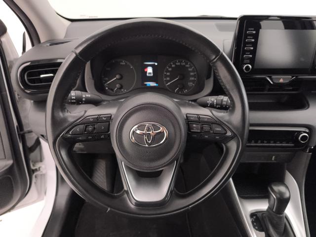 TOYOTA Yaris usata, con Cruise Control