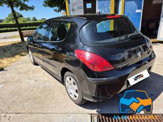 PEUGEOT 308 usata, con Autoradio