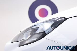 OPEL Corsa usata, con Fari LED