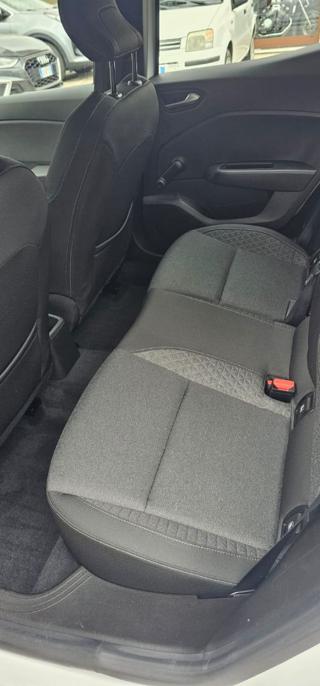 RENAULT Clio usata, con Airbag testa